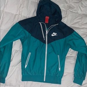 NIKE windbreaker